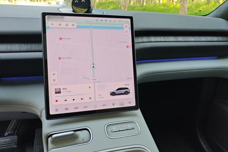 Used Nio ES6 2024 75 kWh Audio And AC Panel