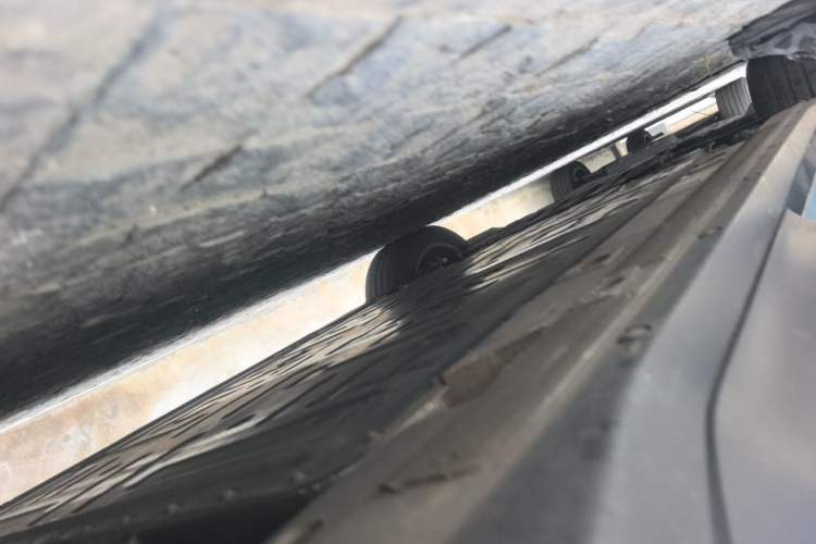 Used Nio ES6 2024 75 kWh Chassis Rear Left