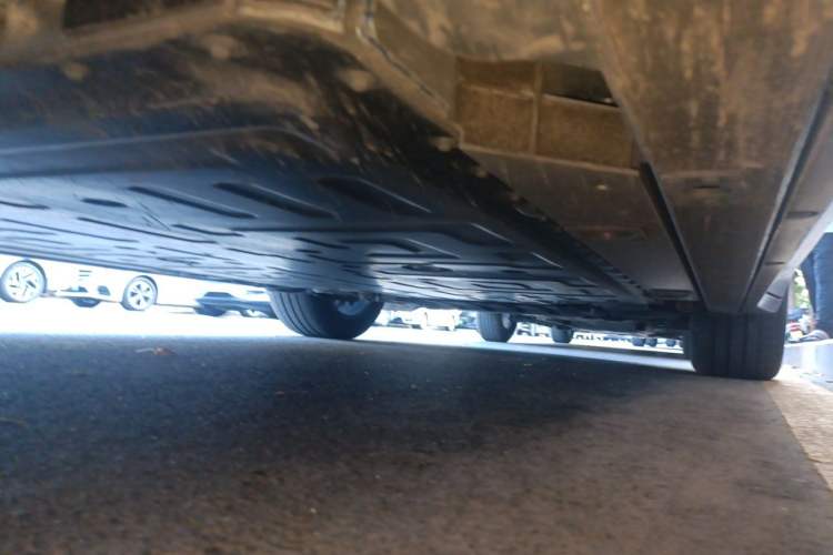 Used Nio ES6 2024 75 kWh Chassis Rear Right