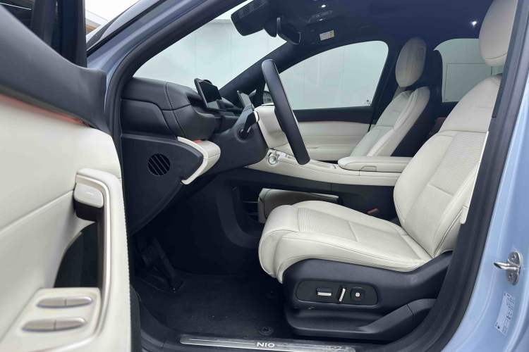 Used Nio ES6 2024 75 kWh Driver Seat
