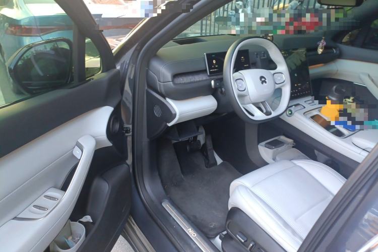 Used Nio ES6 2024 75 kWh Driver Seat