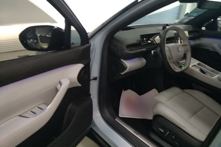 Used Nio ES6 2024 75 kWh Driver Seat