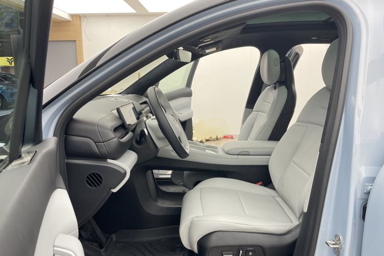 Used Nio ES6 2024 75 kWh Driver Seat