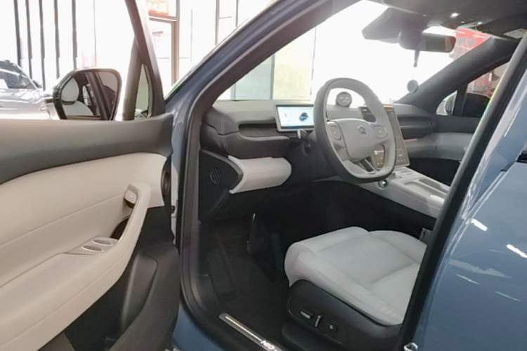 Used Nio ES6 2024 75 kWh Driver Seat