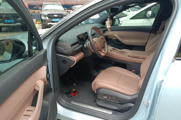 Used Nio ES6 2024 75 kWh Driver Seat