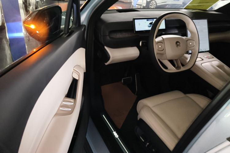 Used Nio ES6 2024 75 kWh Driver Seat