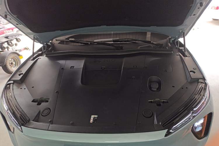 Used Nio ES6 2024 75 kWh Engine Bay