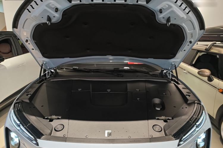 Used Nio ES6 2024 75 kWh Engine Bay