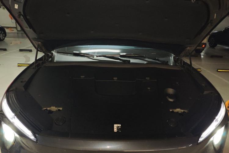 Used Nio ES6 2024 75 kWh Engine Bay
