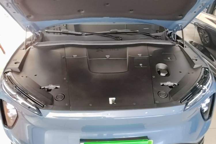 Used Nio ES6 2024 75 kWh Engine Bay