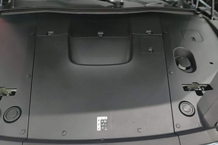 Used Nio ES6 2024 75 kWh Engine Bay