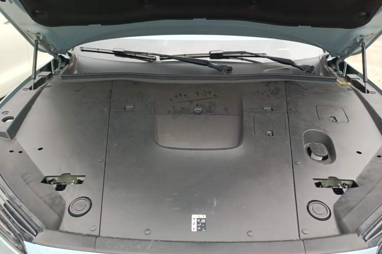 Used Nio ES6 2024 75 kWh Engine Bay