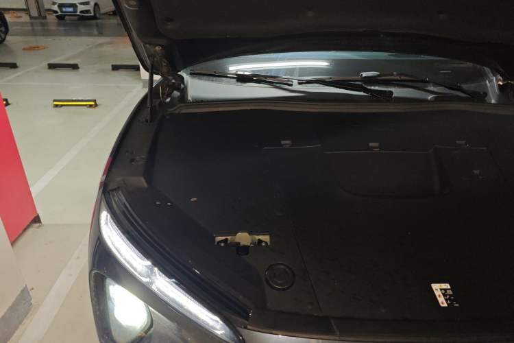 Used Nio ES6 2024 75 kWh Engine Bay Right
