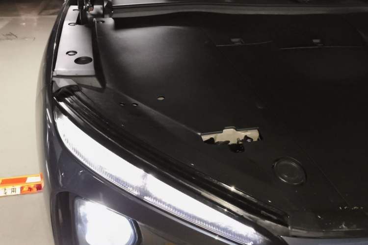 Used Nio ES6 2024 75 kWh Engine Bay Right