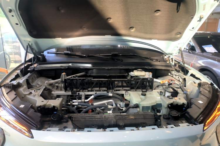 Used Nio ES6 2024 75 kWh Engine Bay