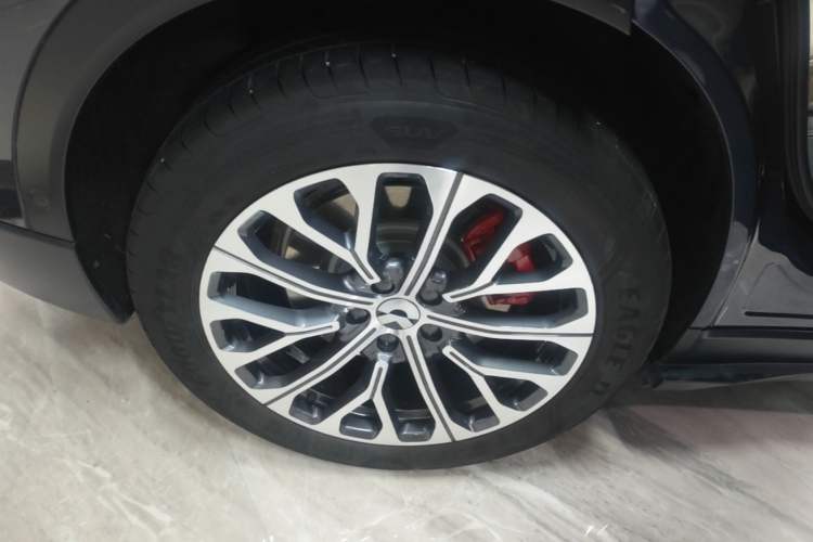 Used Nio ES6 2024 75 kWh Exterior 2