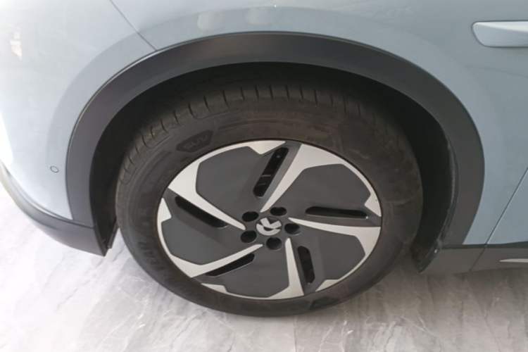 Used Nio ES6 2024 75 kWh Exterior 4