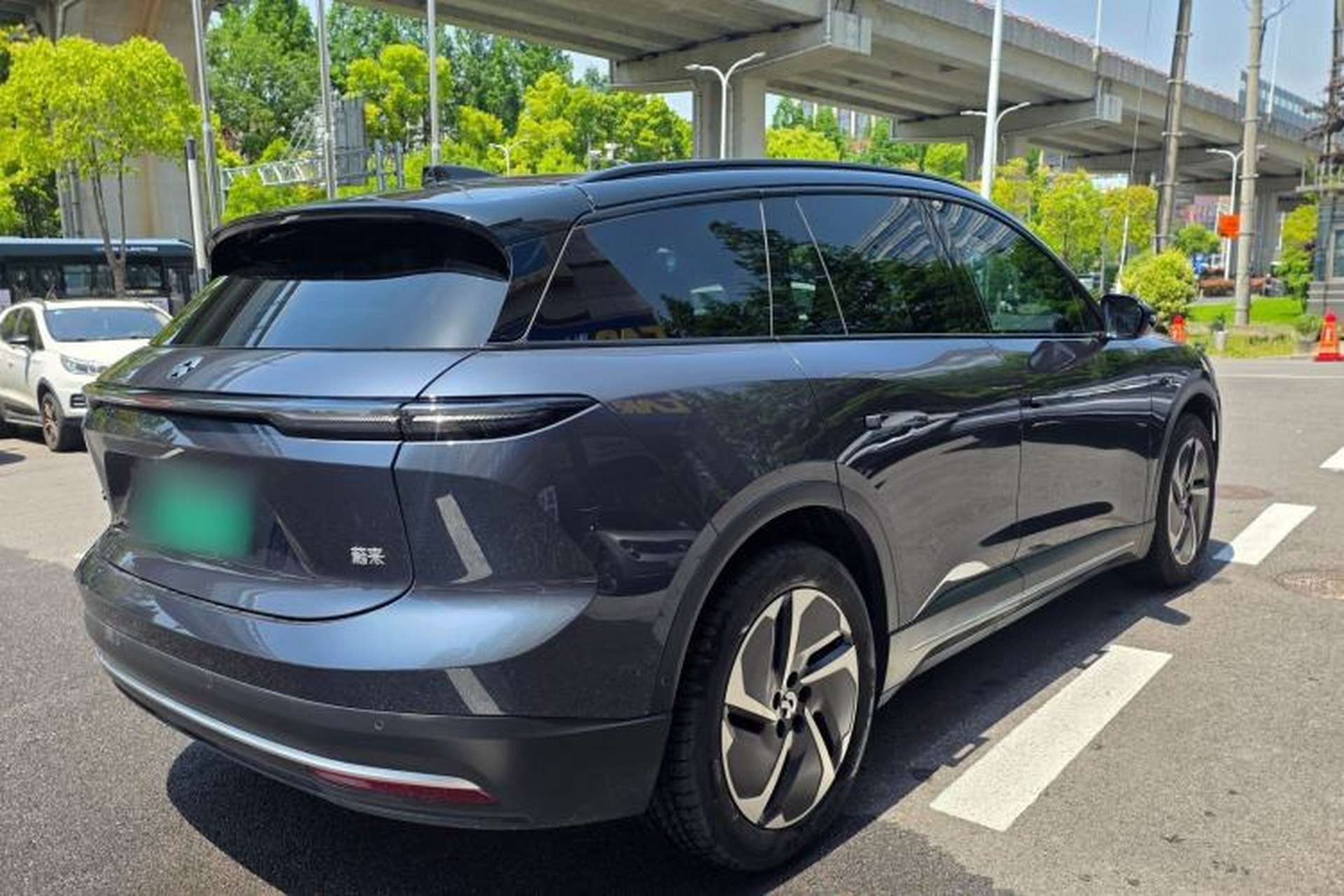 Used Nio ES6 2024 75 kWh Exterior 4