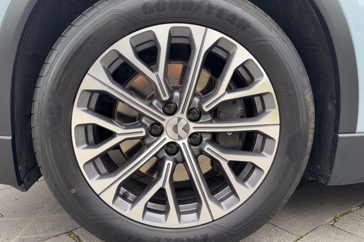 Used Nio ES6 2024 75 kWh Exterior 5