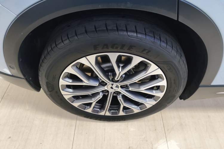 Used Nio ES6 2024 75 kWh Exterior 5