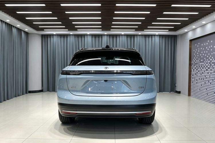 Used Nio ES6 2024 75 kWh Exterior 5