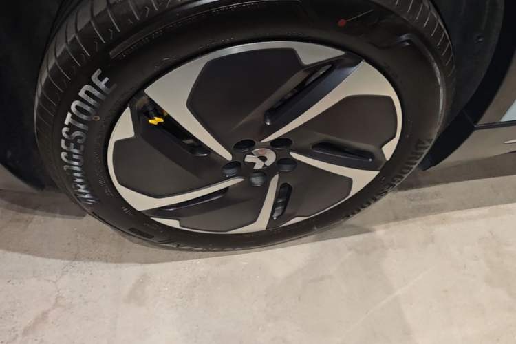 Used Nio ES6 2024 75 kWh Exterior 5