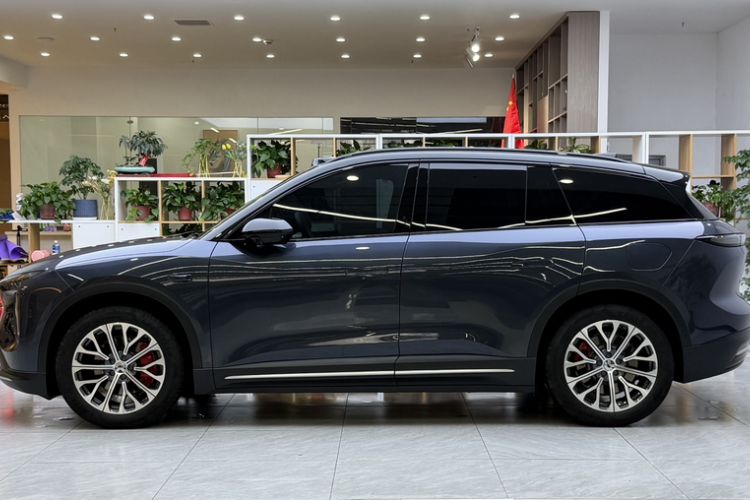 Used Nio ES6 2024 75 kWh Exterior 6