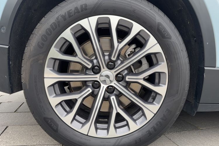 Used Nio ES6 2024 75 kWh Exterior 6