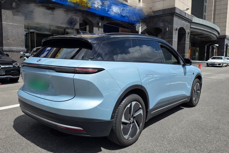 Used Nio ES6 2024 75 kWh Exterior 7