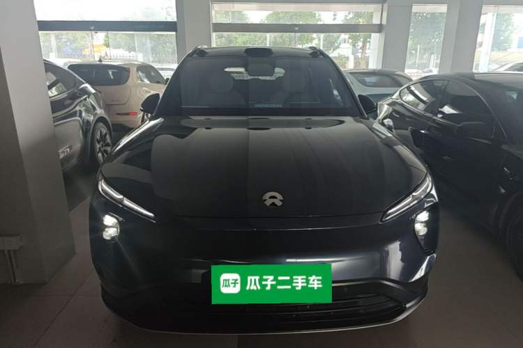 Used Nio ES6 2024 75 kWh Front