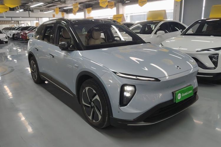 Used Nio ES6 2024 75 kWh Front Right 45 Deg