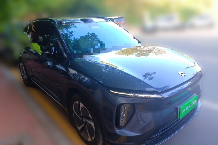 Used Nio ES6 2024 75 kWh Front Right 45 Deg