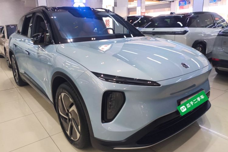 Used Nio ES6 2024 75 kWh Front Right 45 Deg