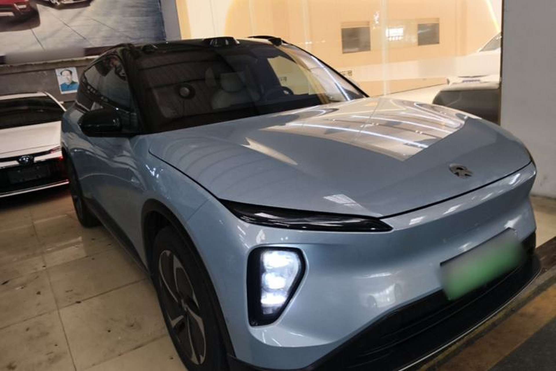 Used Nio ES6 2024 75 kWh Front Right 45 Deg