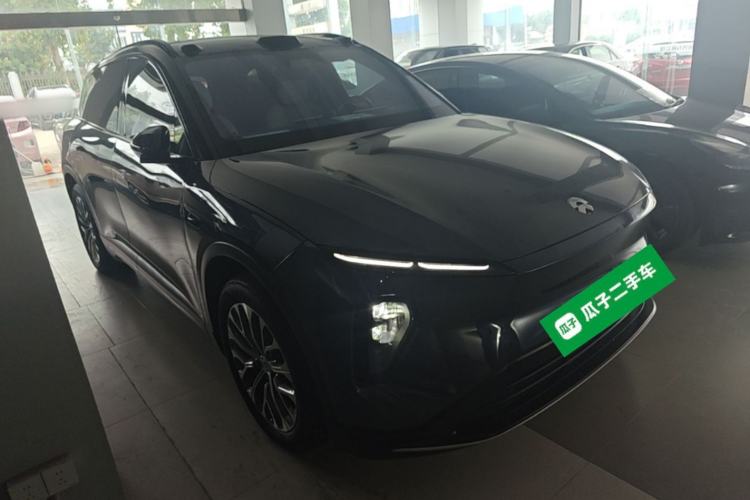 Used Nio ES6 2024 75 kWh Front Right 45 Deg