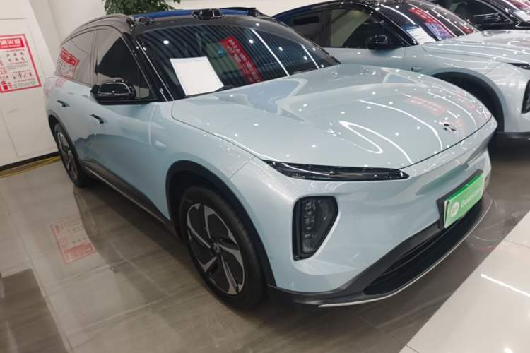 Used Nio ES6 2024 75 kWh Front Right 45 Deg