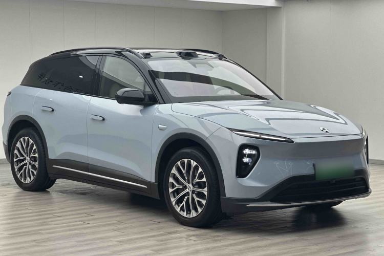 Used Nio ES6 2024 75 kWh Front Right 45 Deg