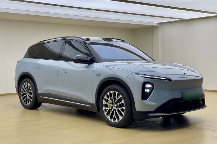 Used Nio ES6 2024 100kWh Front Right 45 Deg