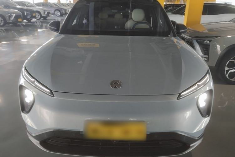 Used Nio ES6 2024 75 kWh Front