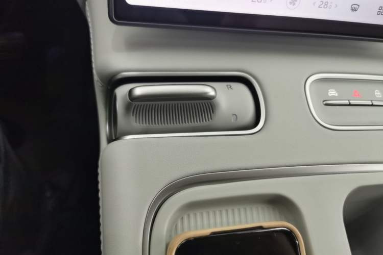 Used Nio ES6 2024 75 kWh Gear Lever