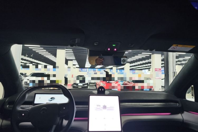 Used Nio ES6 2024 75 kWh Headliner