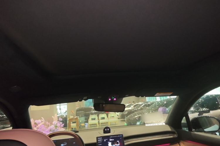 Used Nio ES6 2024 75 kWh Headliner