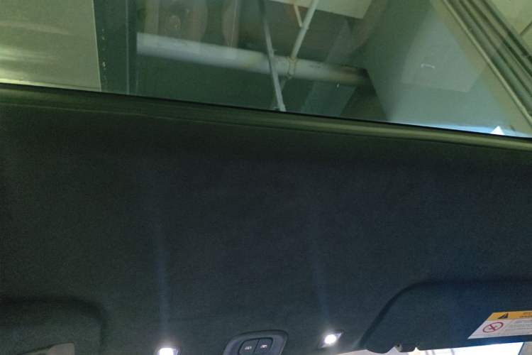 Used Nio ES6 2024 75 kWh Headliner