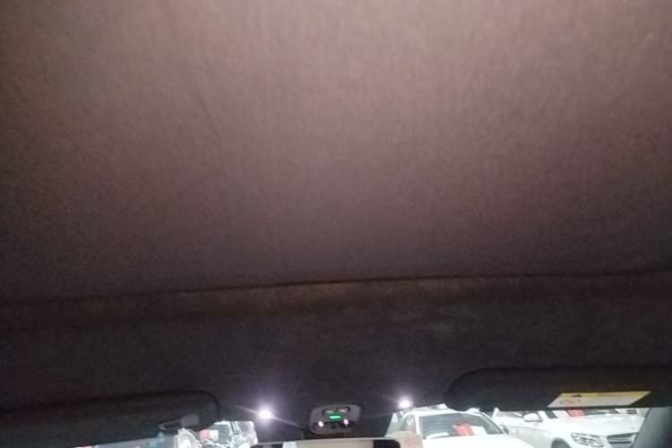 Used Nio ES6 2024 75 kWh Headliner