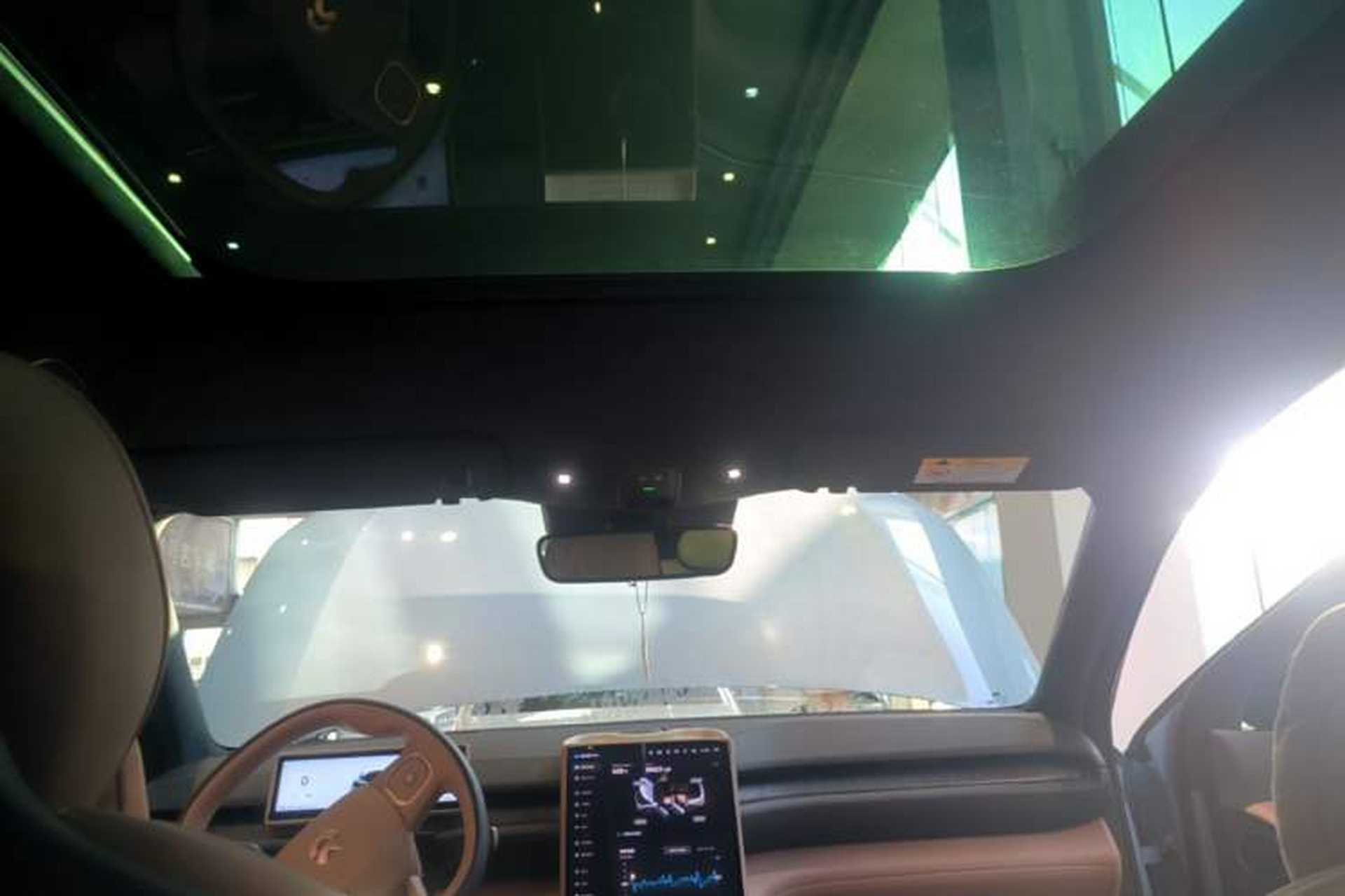 Used Nio ES6 2024 75 kWh Headliner