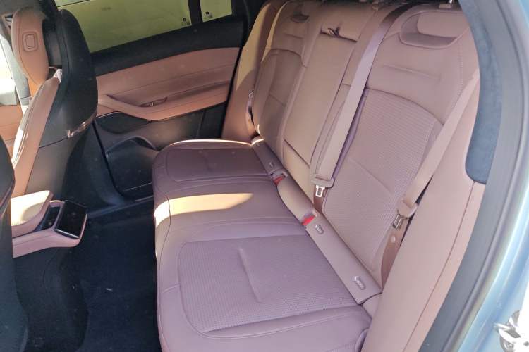 Used Nio ES6 2024 75 kWh Interior 1