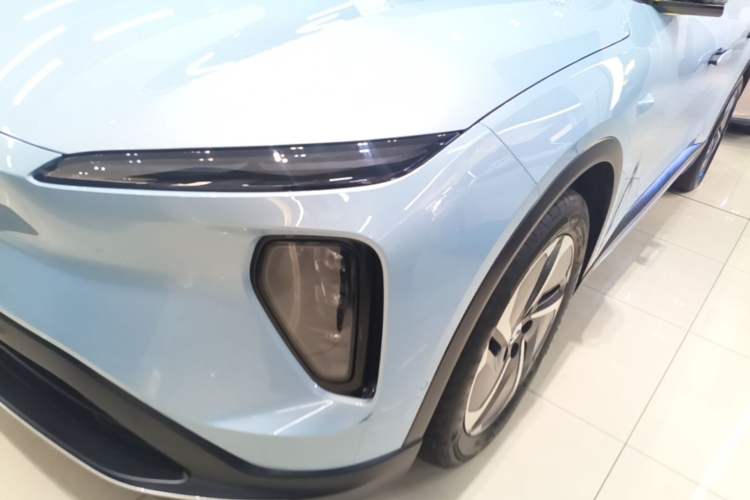 Used Nio ES6 2024 75 kWh Left Front Headlight