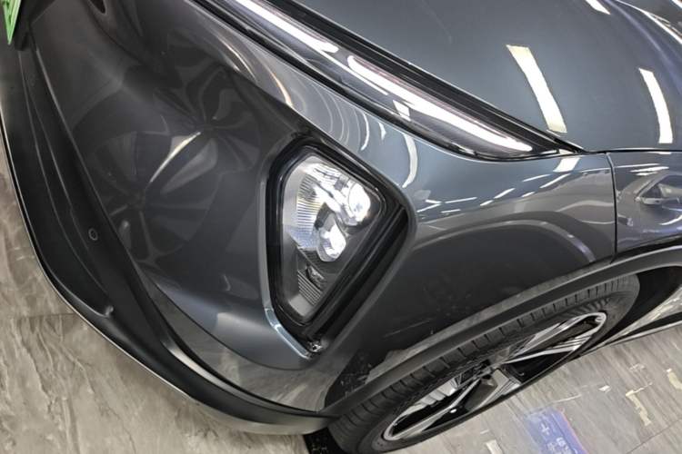 Used Nio ES6 2024 75 kWh Left Front Headlight