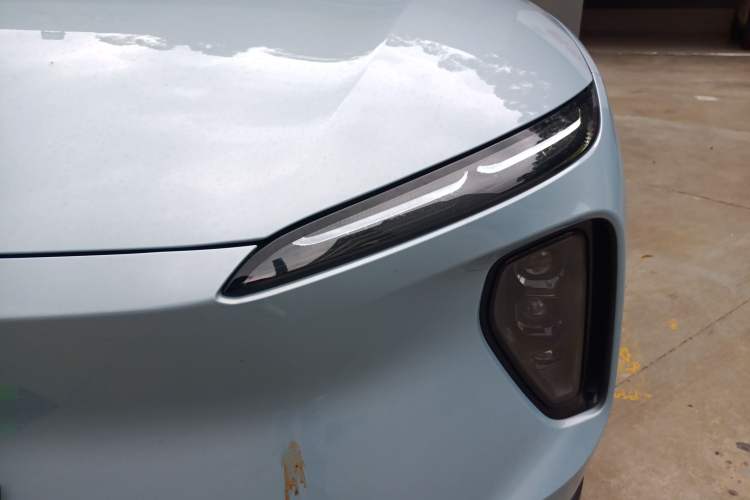 Used Nio ES6 2024 75 kWh Left Front Headlight