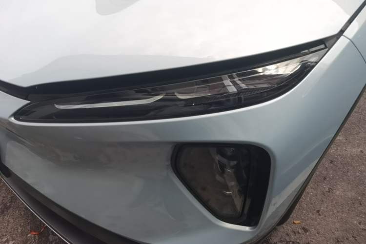 Used Nio ES6 2024 75 kWh Left Front Headlight